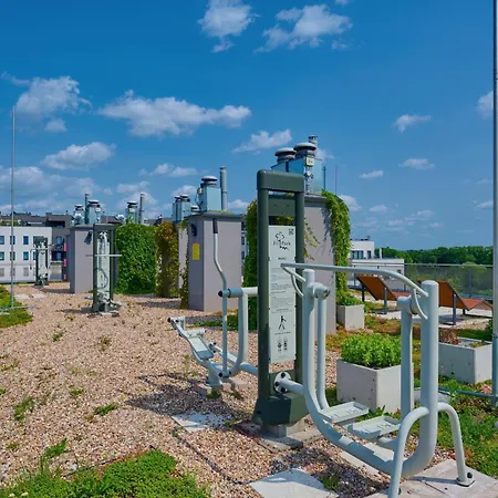 Appartement Spacious With Balcony Near The Slavic Hill By Renters Prestige