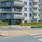 Spacious With Balcony Near The Slavic Hill By Renters Prestige アパート *