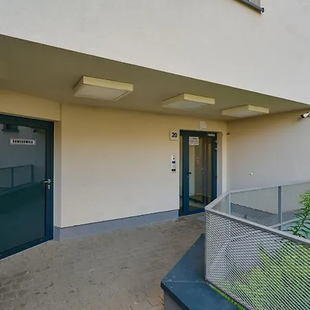 Spacious With Balcony Near The Slavic Hill By Renters Prestige * Wroclaw