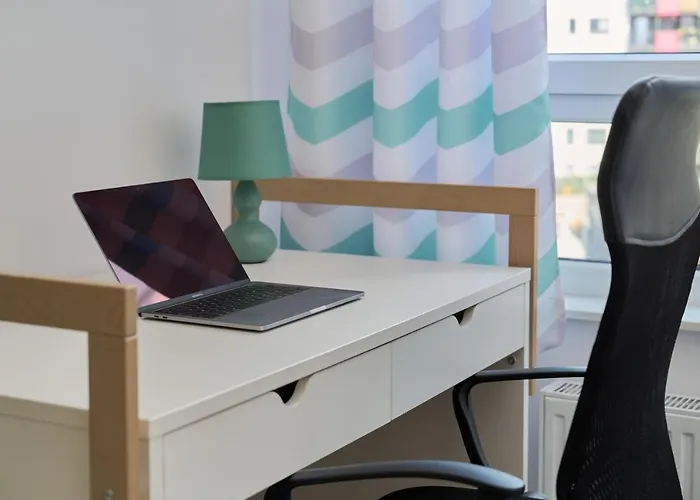 Appartamento Spacious With Balcony Near The Slavic Hill By Renters Prestige *