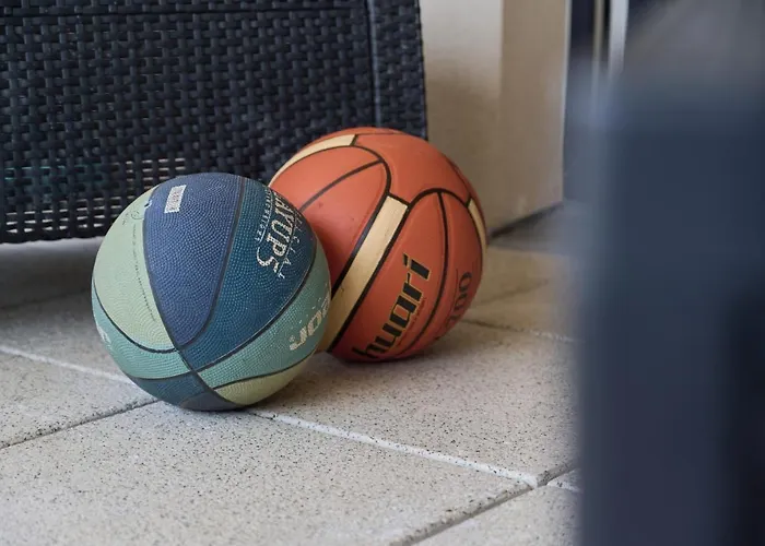 Appartamento Spacious With Balcony Near The Slavic Hill By Renters Prestige *